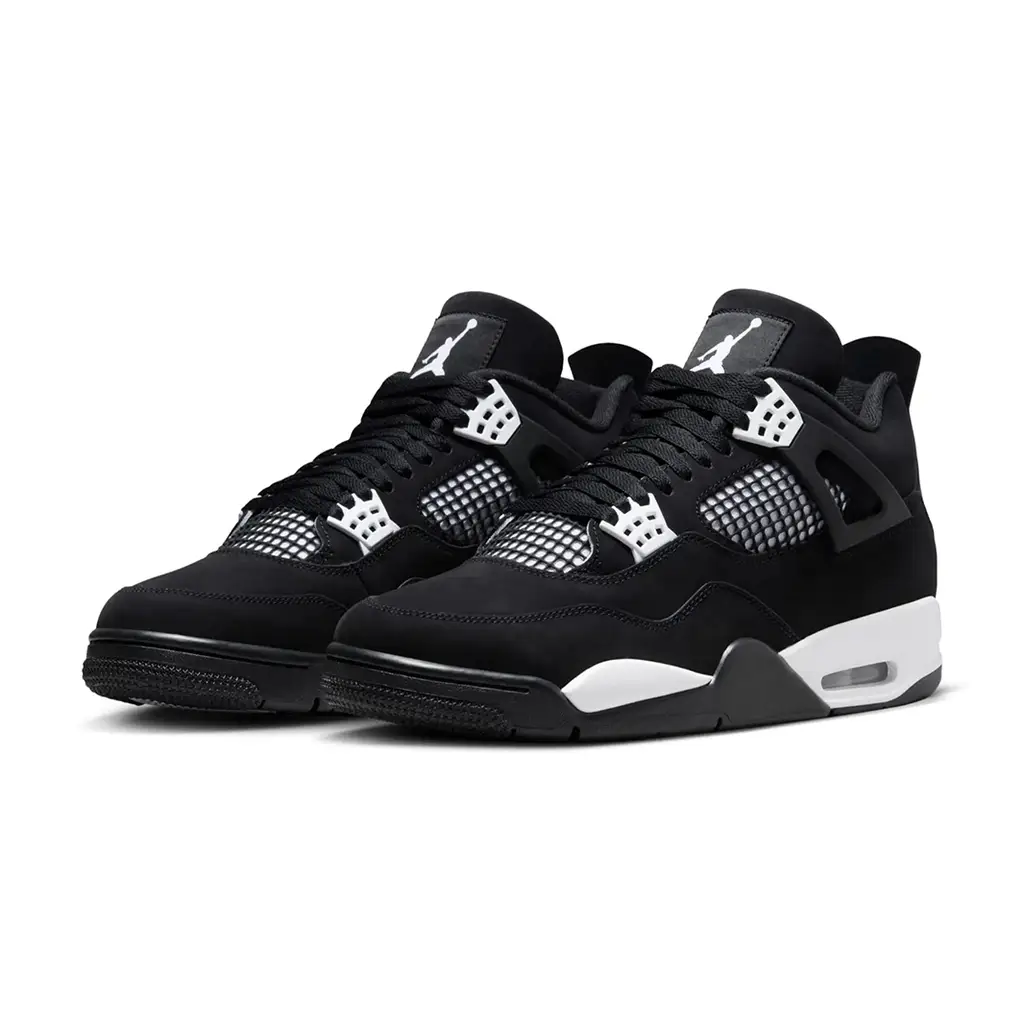 AIR JORDAN 4 RETRO WHITE THUNDER - Image 4